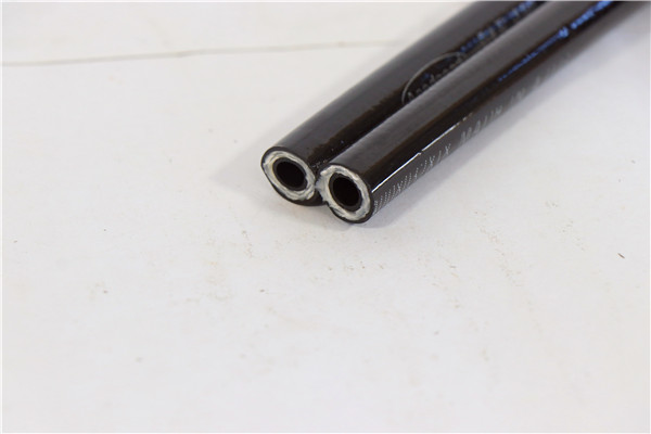 超高壓軟管在設計和選型上應考慮的幾個方面